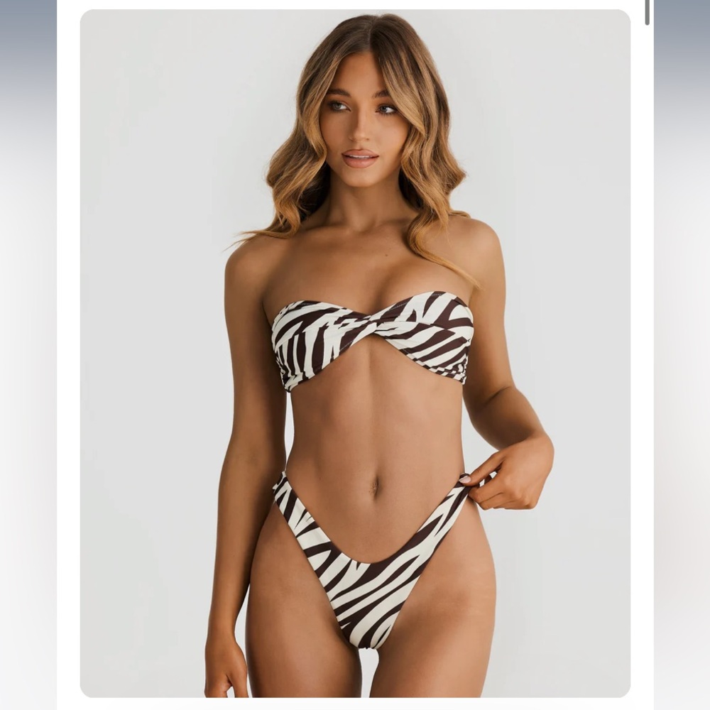 Vacay Swimwear Positano Bikini Top Zebra Brown